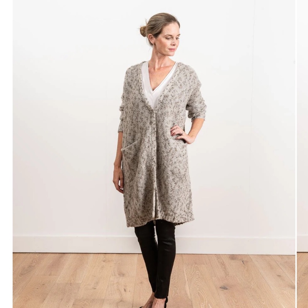 Inhabit Wool Blend Dot Oversized Cardigan Color Drift EUC Medium Chunky Knit